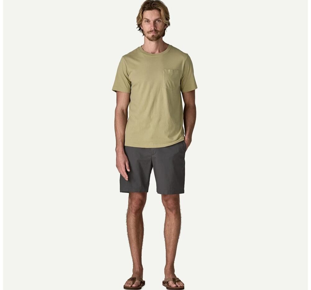Patagonia Gorpcore,Men’s Size 32 Boardshorts Charcoal Grey Swim Shorts.